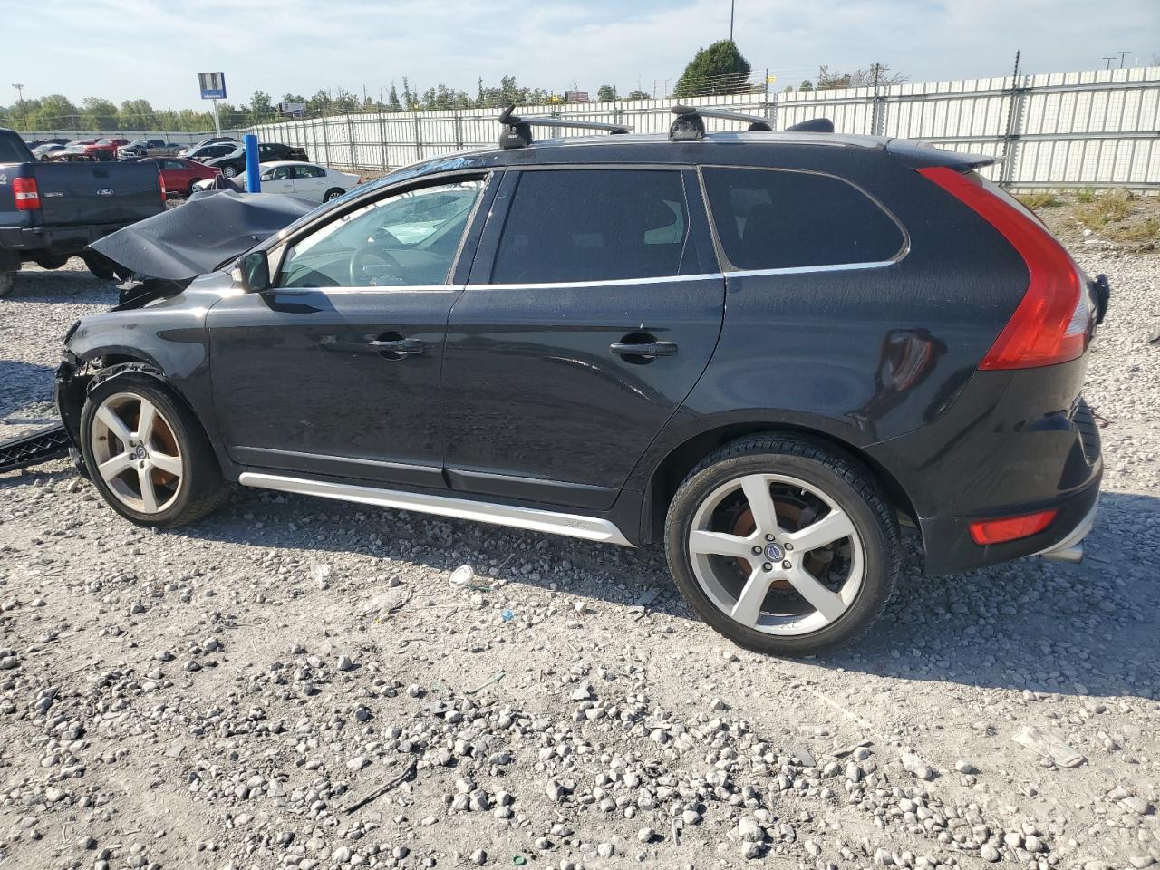 VOLVO XC60 T6