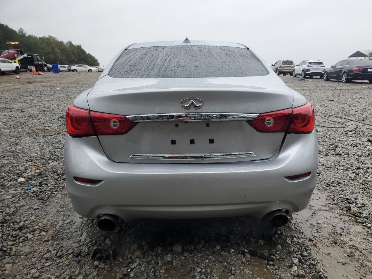 INFINITI Q50 BASE