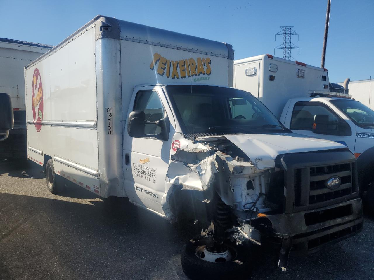 FORD ECONOLINE E350 SUPER DUTY CUTAWAY VAN