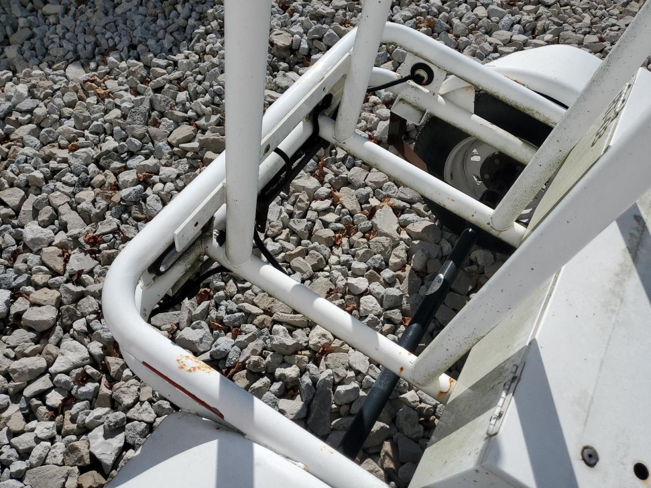 Lot #3266818941 2014 TRA UNKNOWN