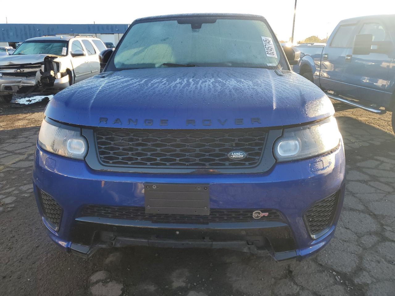 LAND ROVER RANGE ROVER SVR
