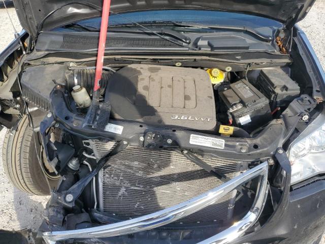 2015 CHRYSLER TOWN & COU 2C4RC1BG8FR628451