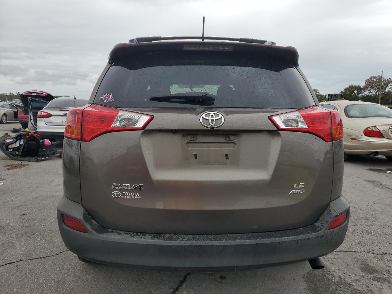 TOYOTA RAV4 LE