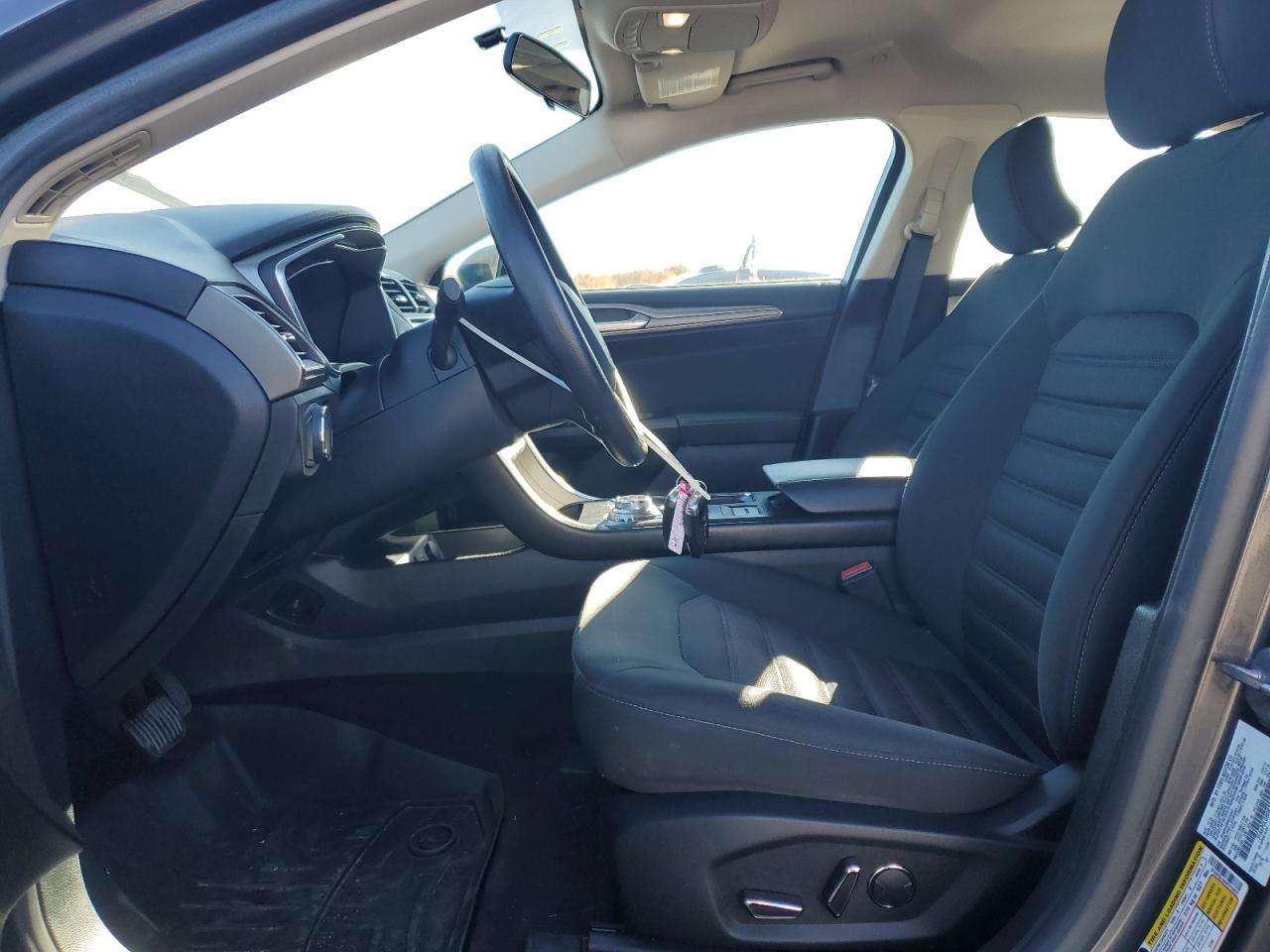 FORD FUSION SE HYBRID