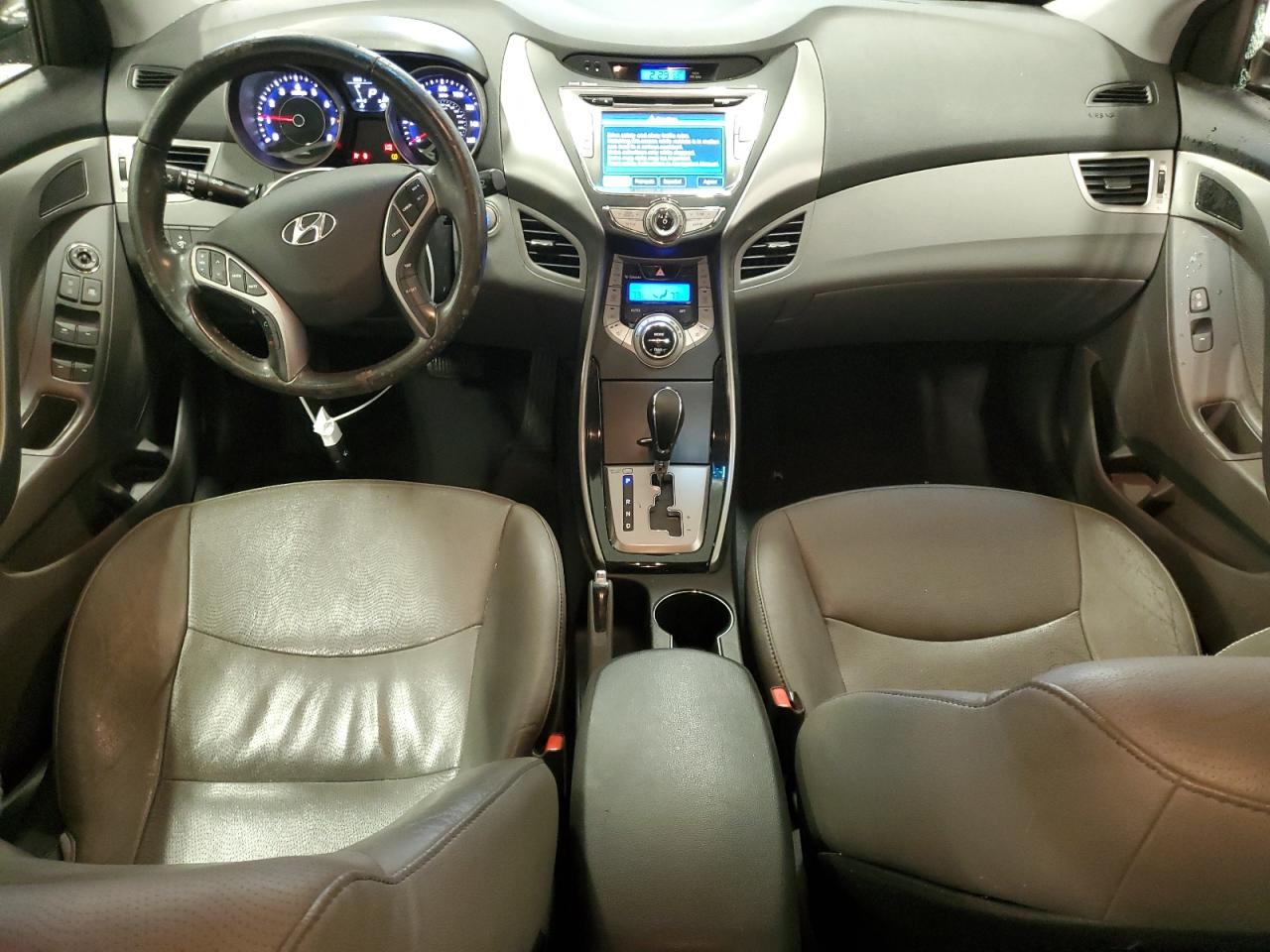 HYUNDAI ELANTRA GLS