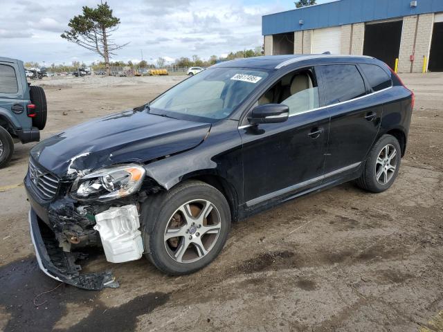 2015 VOLVO XC60 T6 PR YV4902RKXF2647135