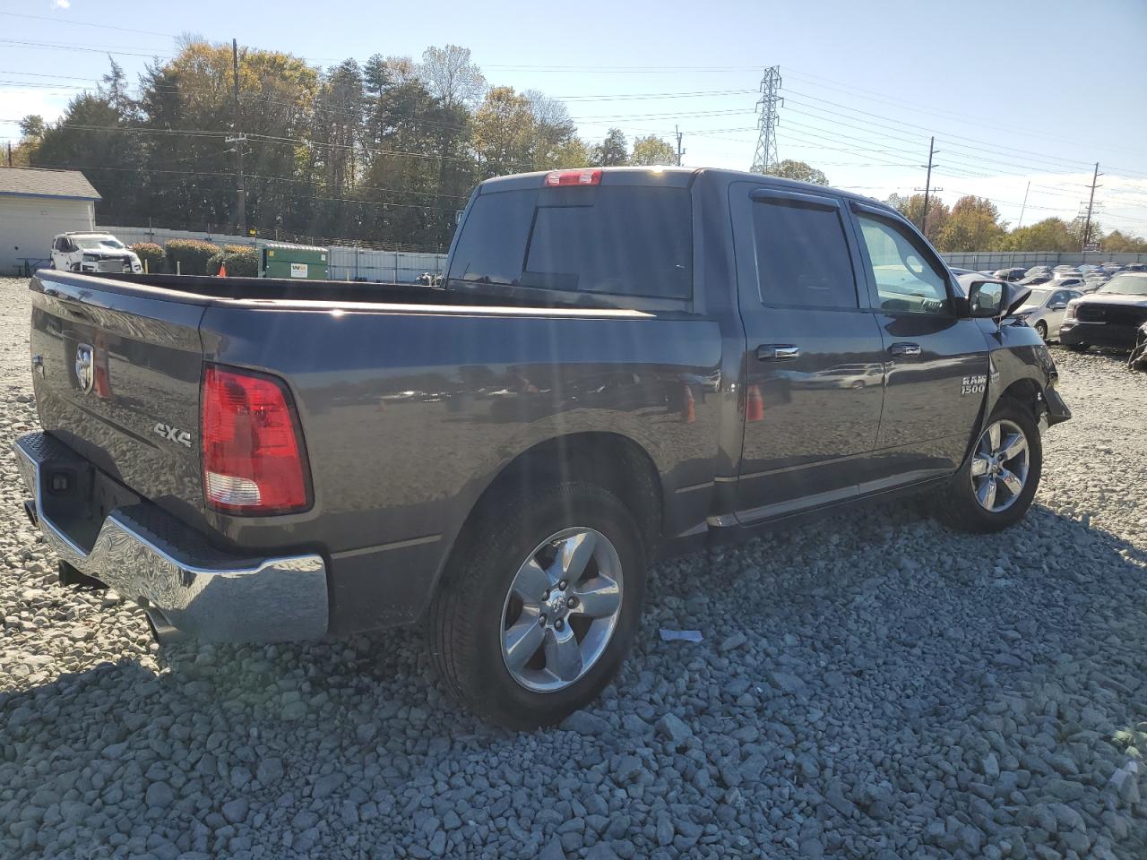 RAM 1500 SLT