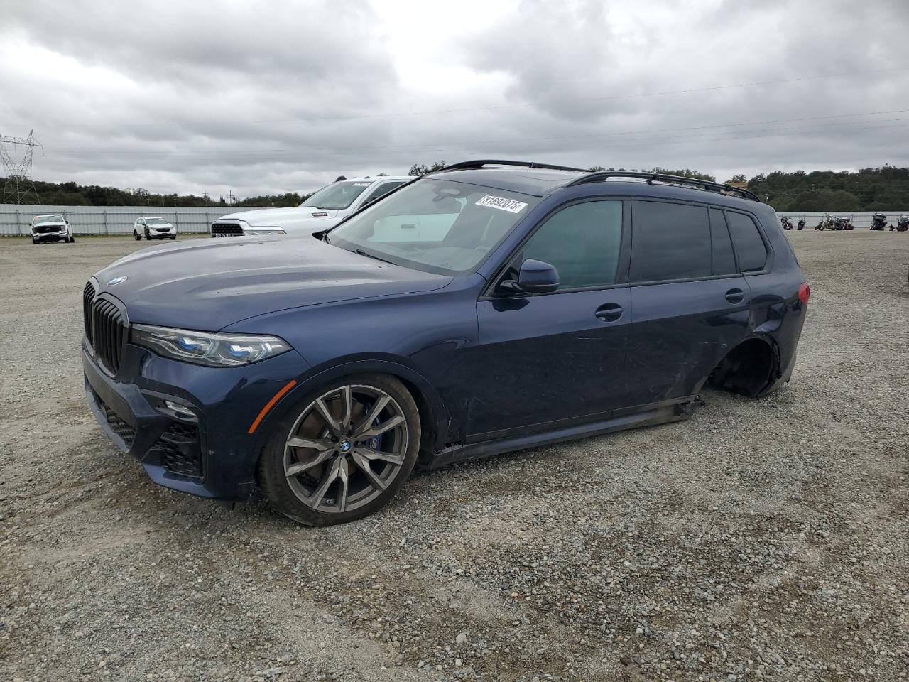 BMW X7 M50I