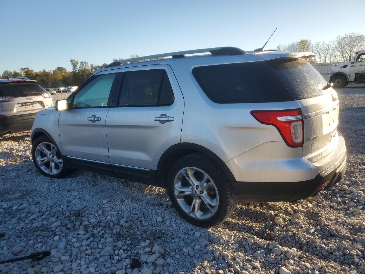 FORD EXPLORER LIMITED