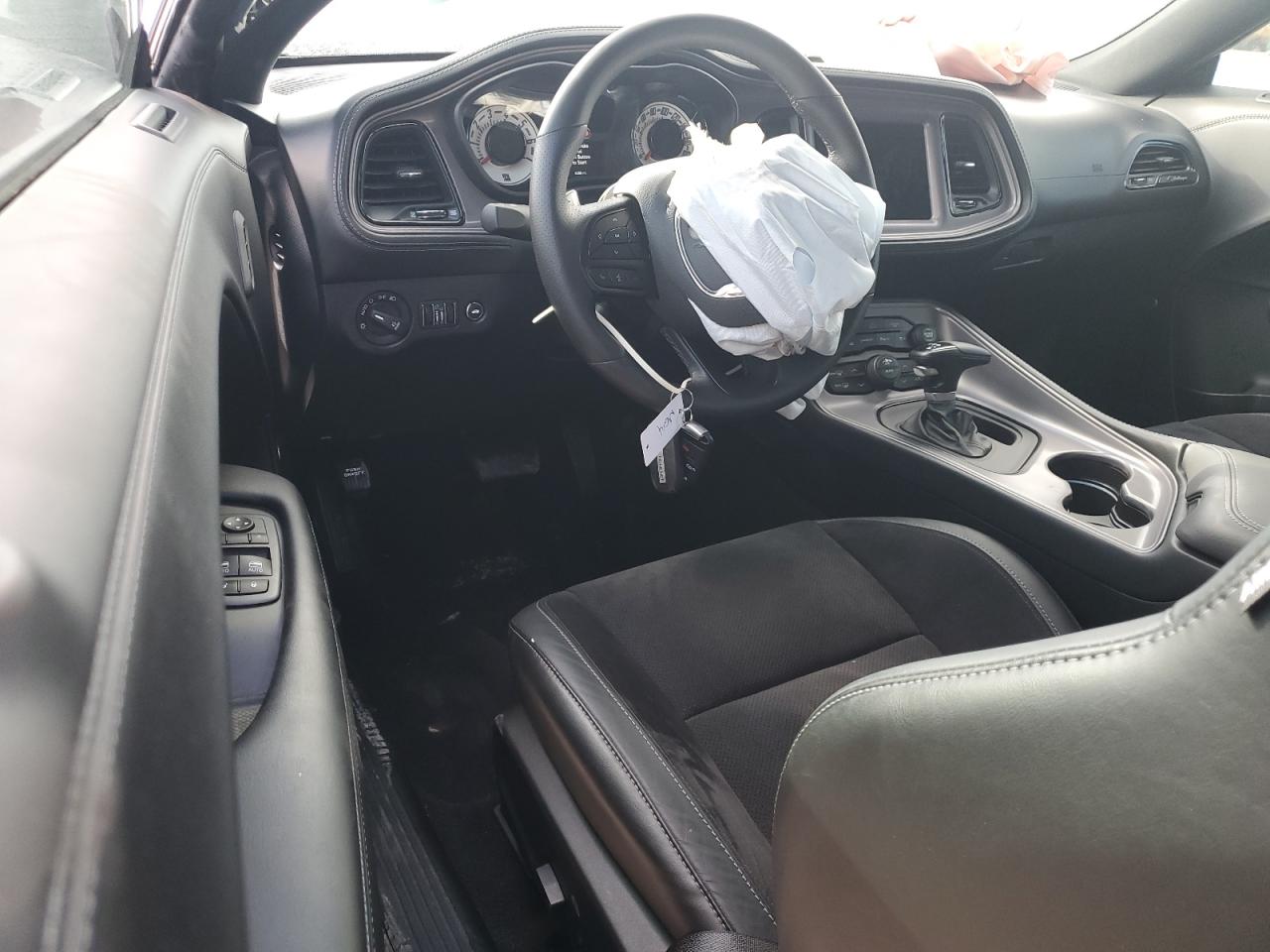 DODGE CHALLENGER R/T SCAT PACK