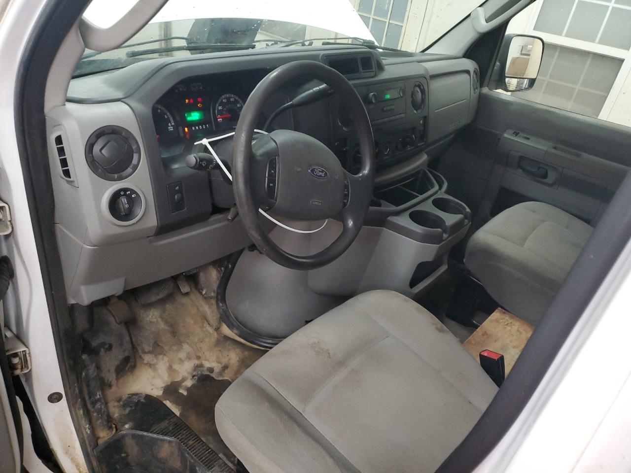 Lot #3284839537 2014 FORD ECONOLINE CARGO E-25