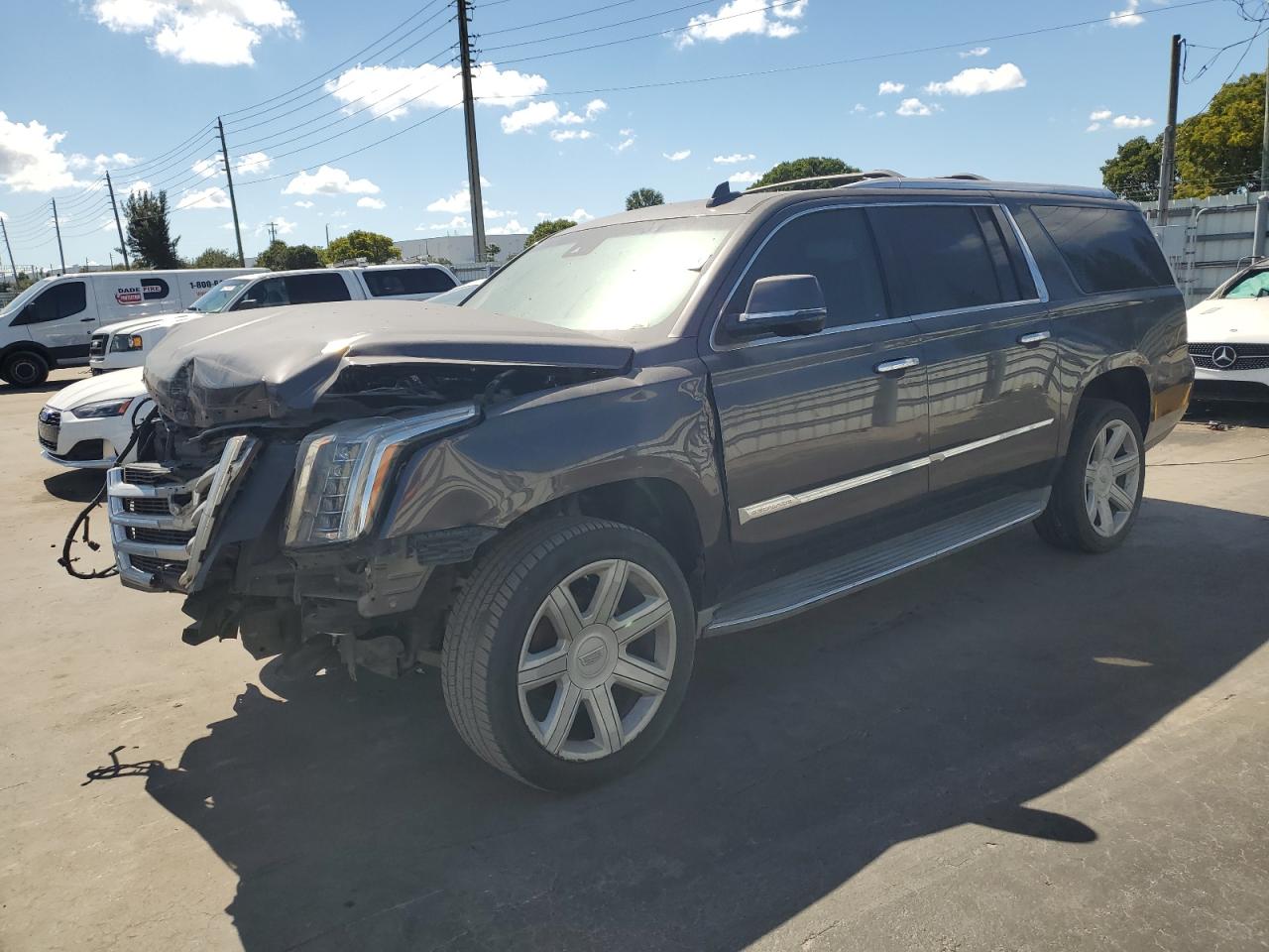CADILLAC ESCALADE ESV LUXURY
