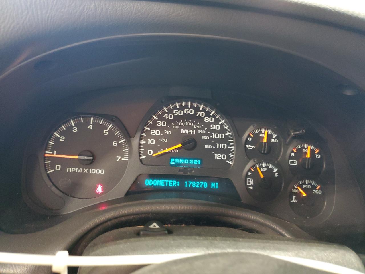 Lot #3308287160 2002 CHEVROLET TRAILBLAZE