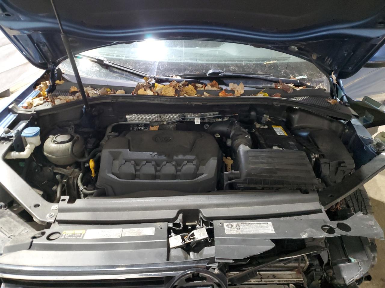 VOLKSWAGEN TIGUAN SE