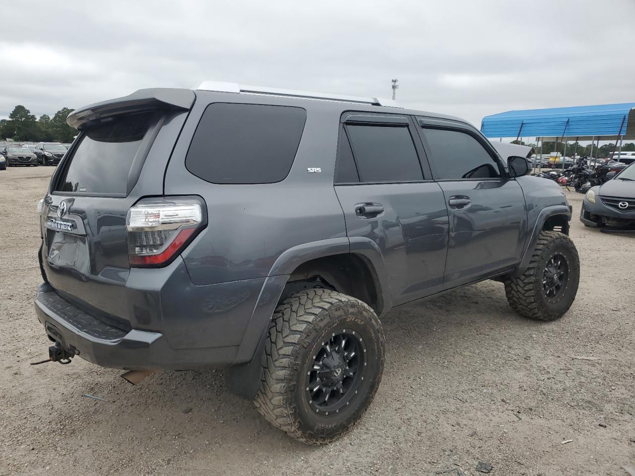TOYOTA 4RUNNER SR5