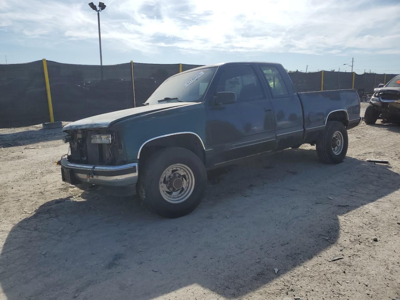 Lot #3265028879 1995 CHEVROLET GMT-400 K1