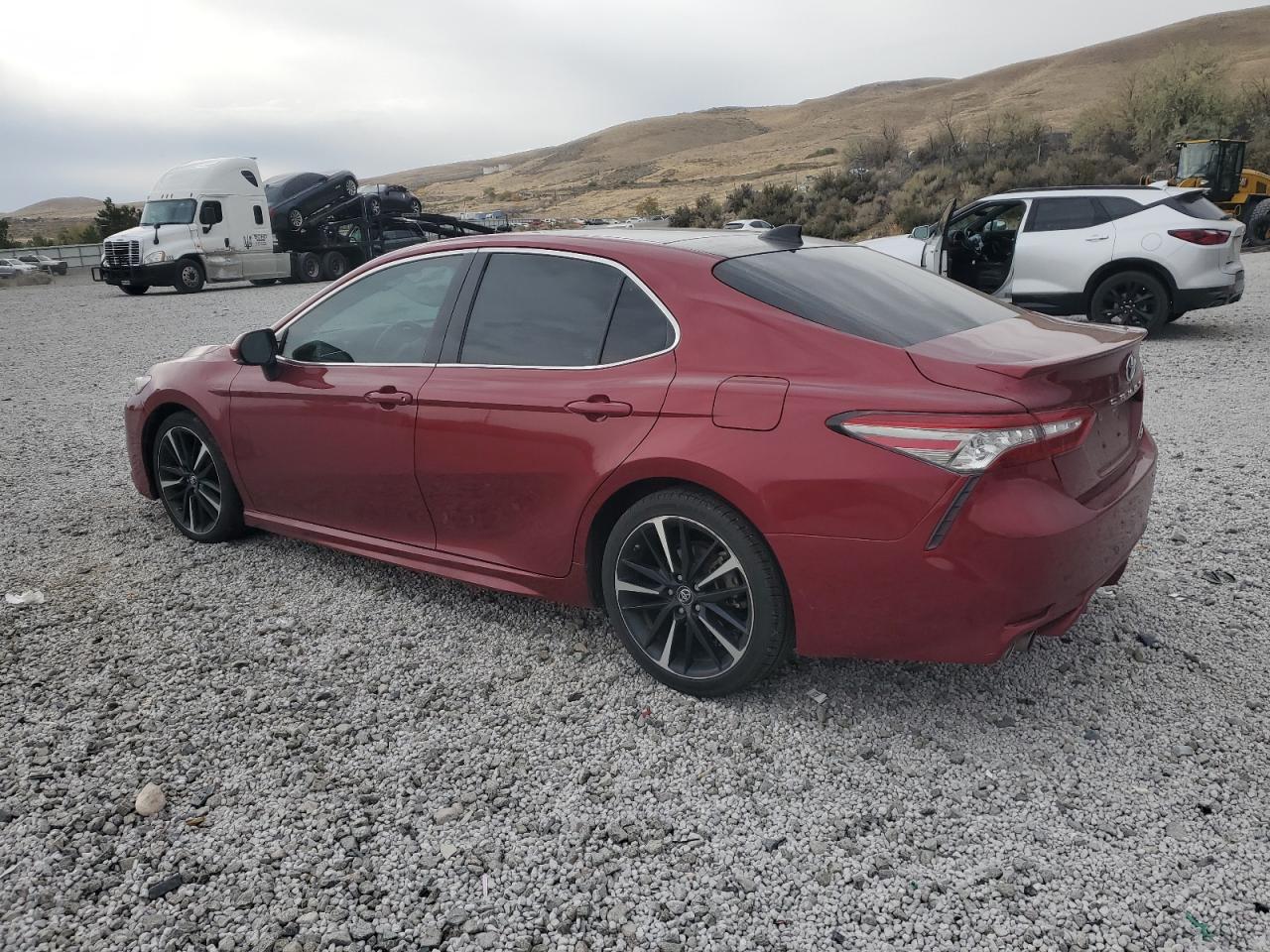 TOYOTA CAMRY XSE