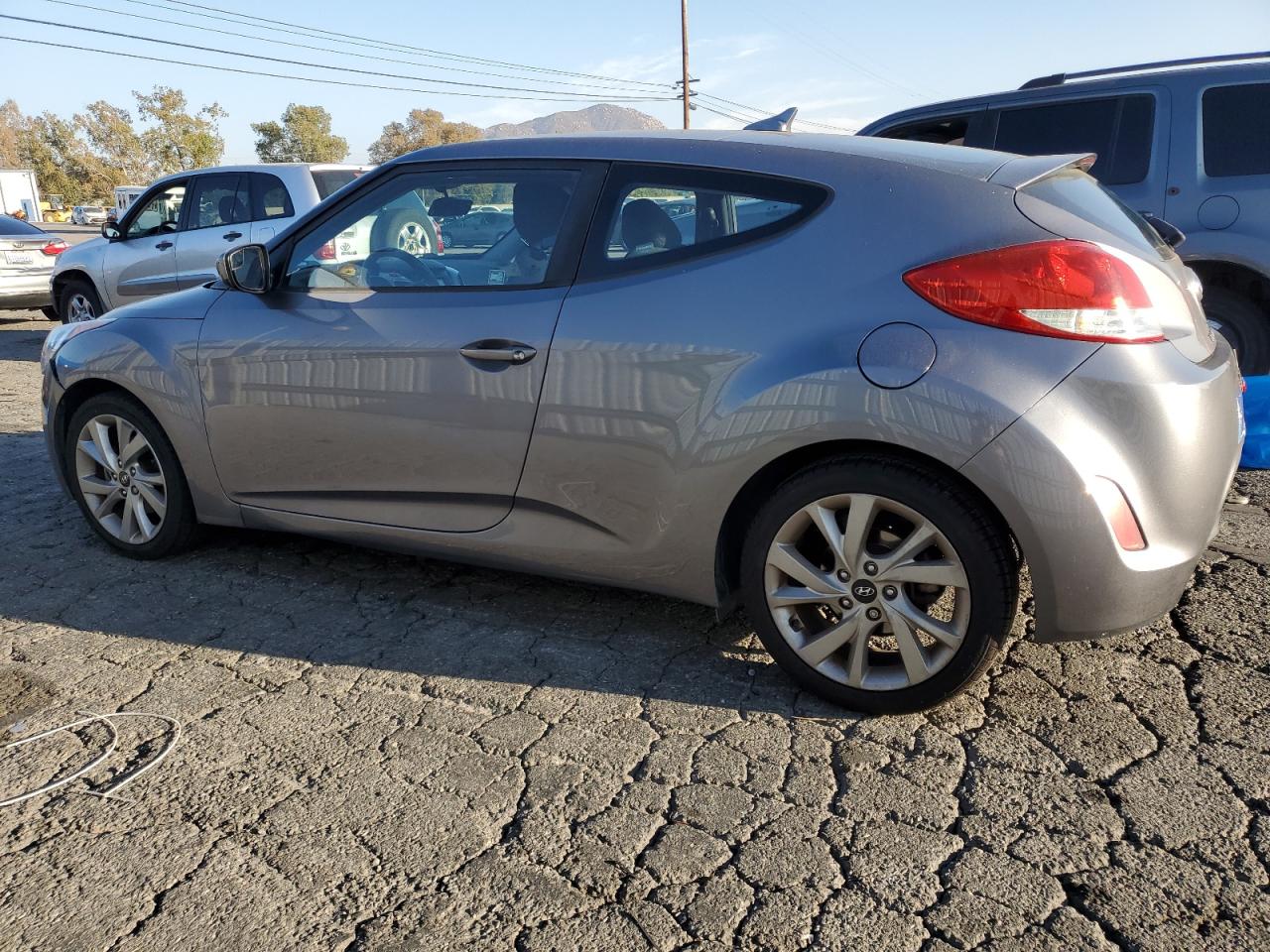 Lot #3308358372 2016 HYUNDAI VELOSTER