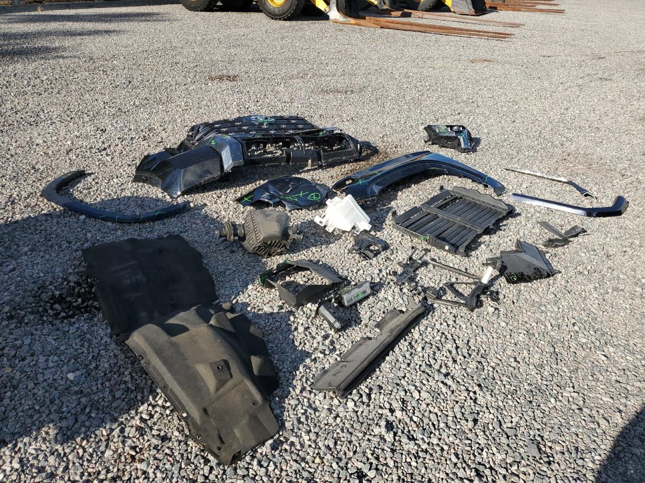 TOYOTA TUNDRA CREWMAX PLATINUM