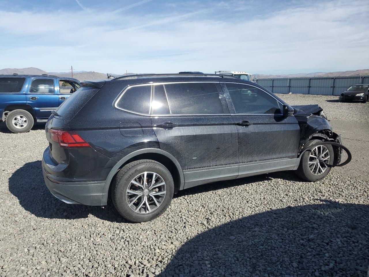 VOLKSWAGEN TIGUAN SE