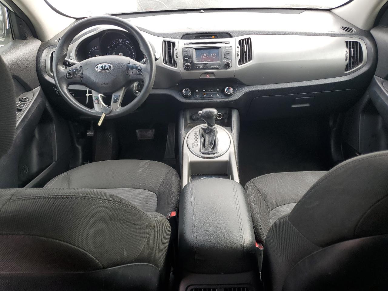 KIA SPORTAGE LX