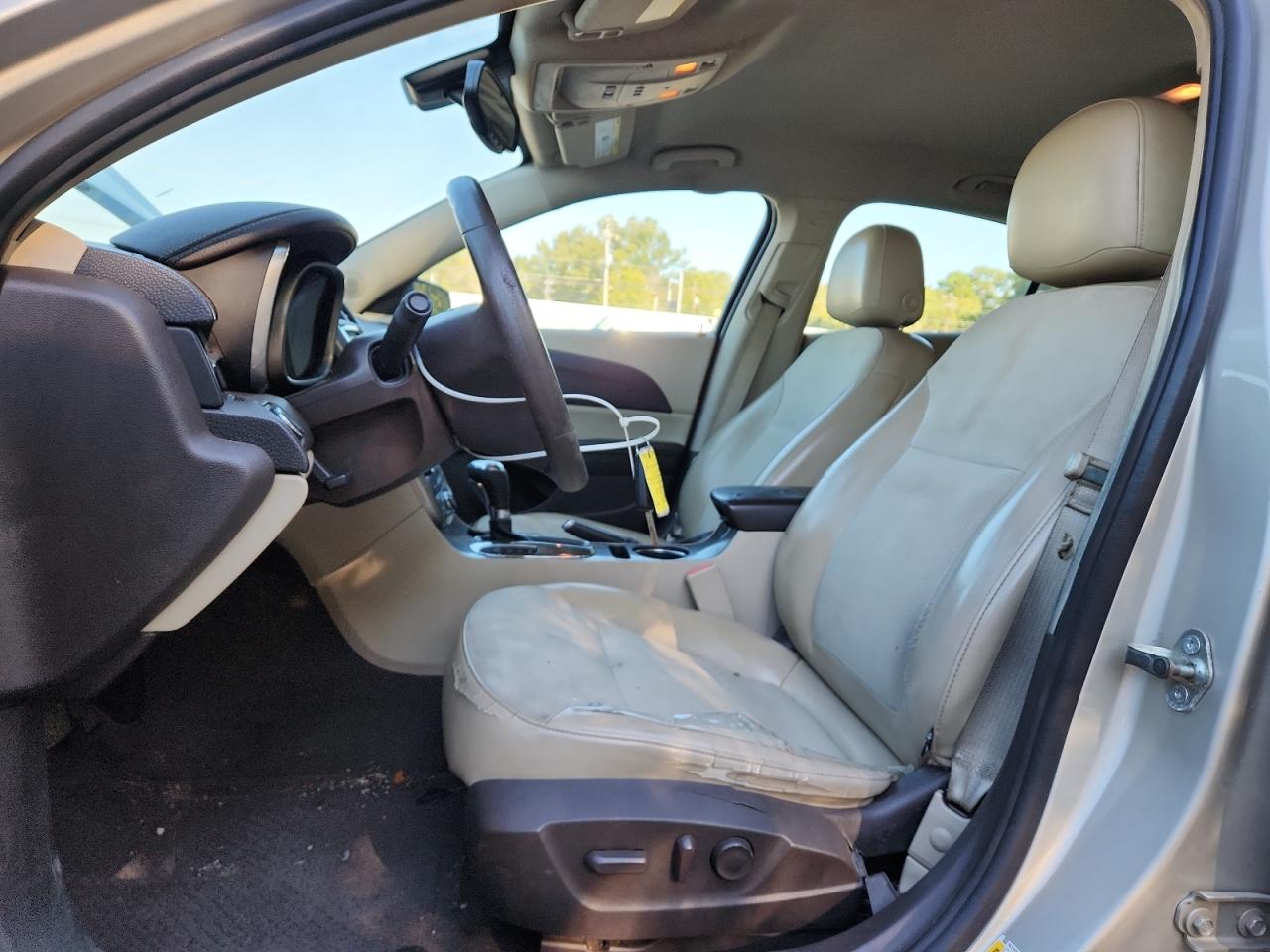 CHEVROLET MALIBU 1LT