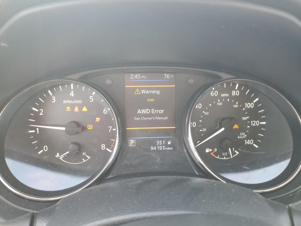 NISSAN ROGUE SPORT S