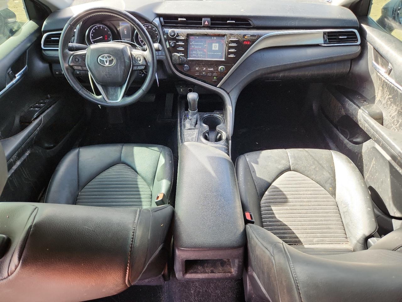 TOYOTA CAMRY L