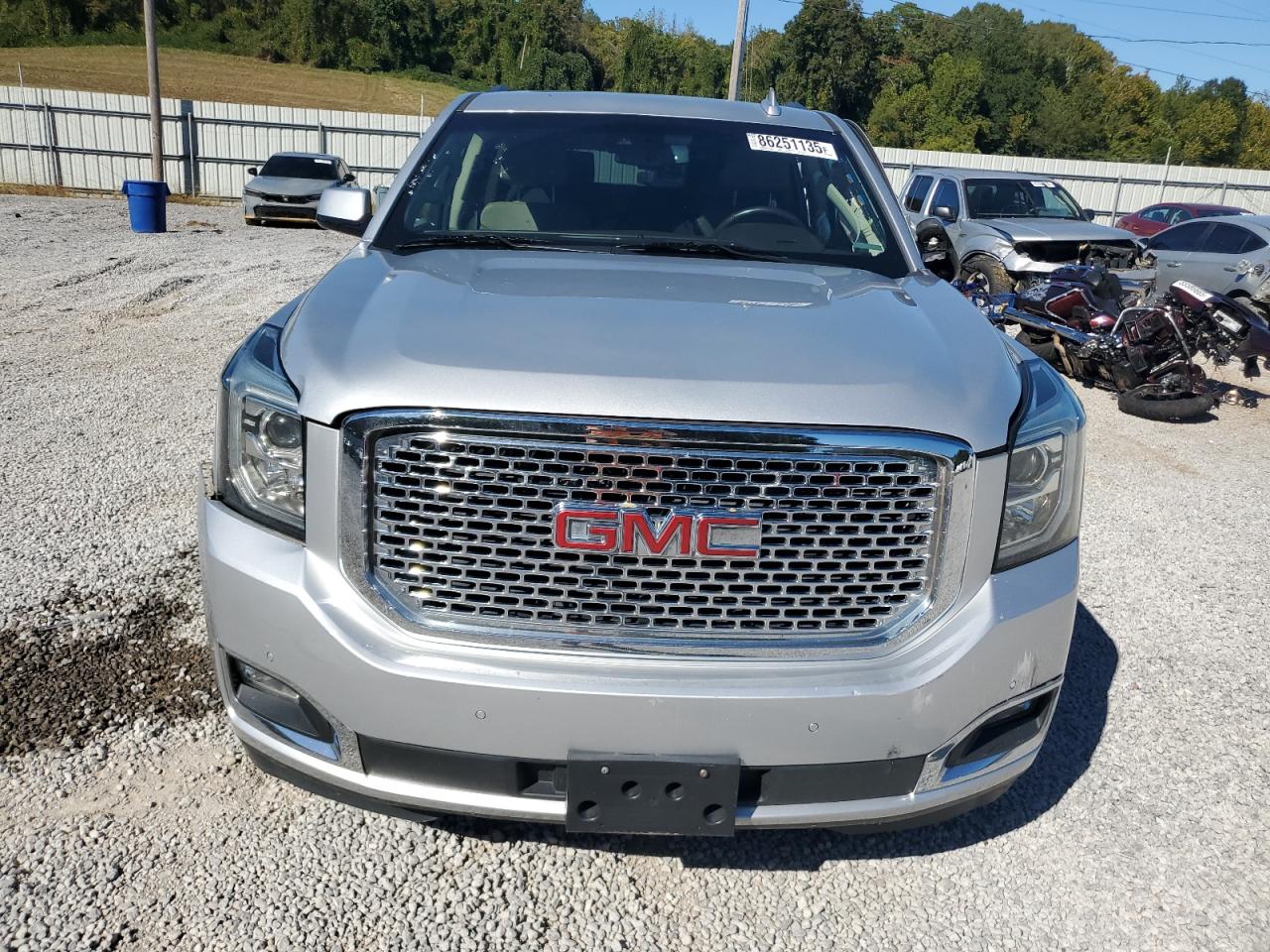 GMC YUKON K1500 SLT