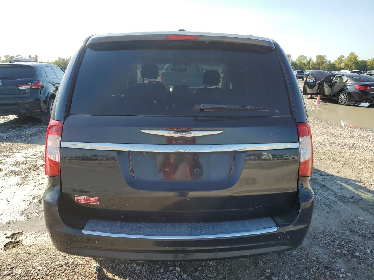CHRYSLER TOWN & COUNTRY TOURING L