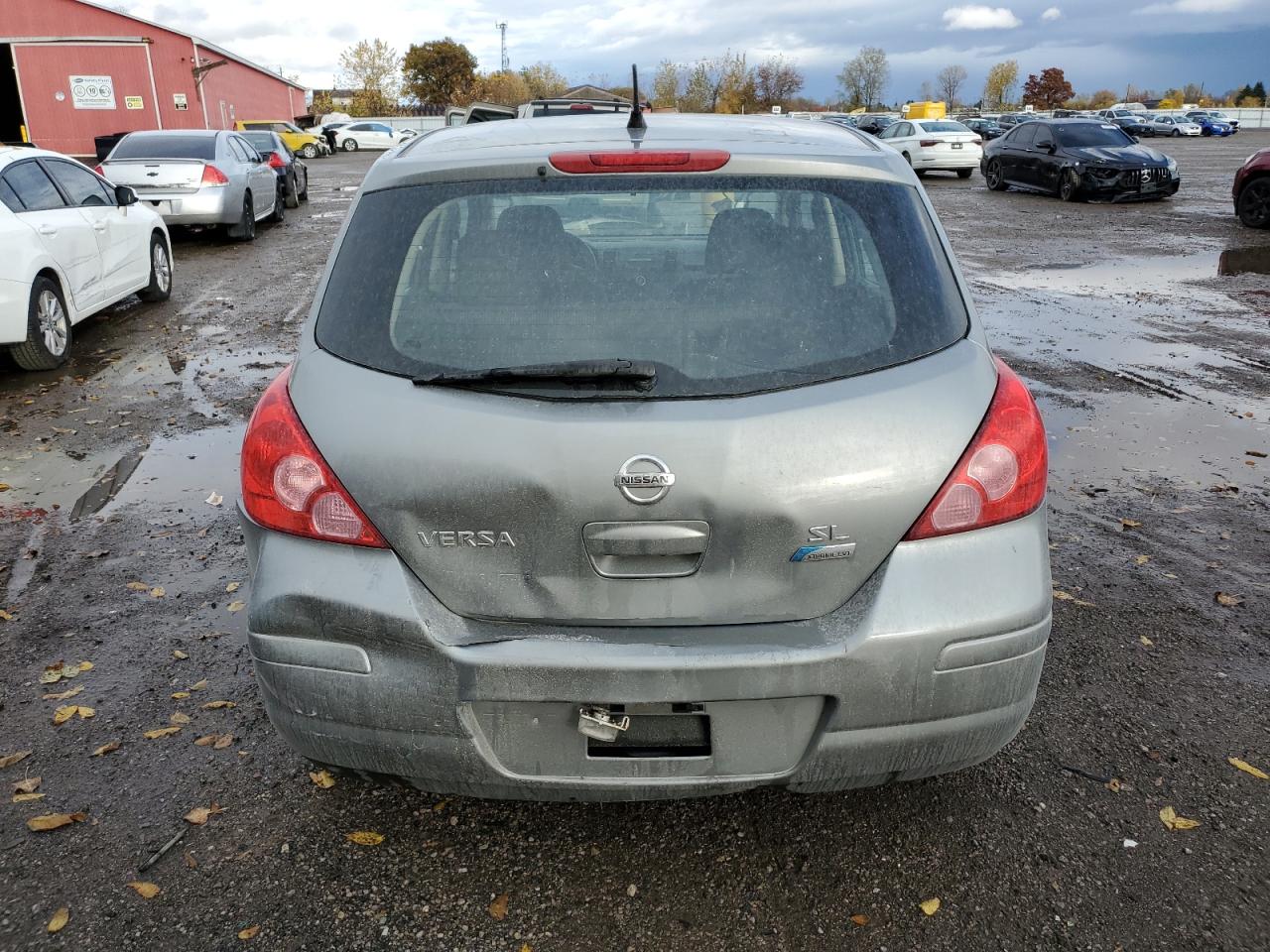 NISSAN VERSA S
