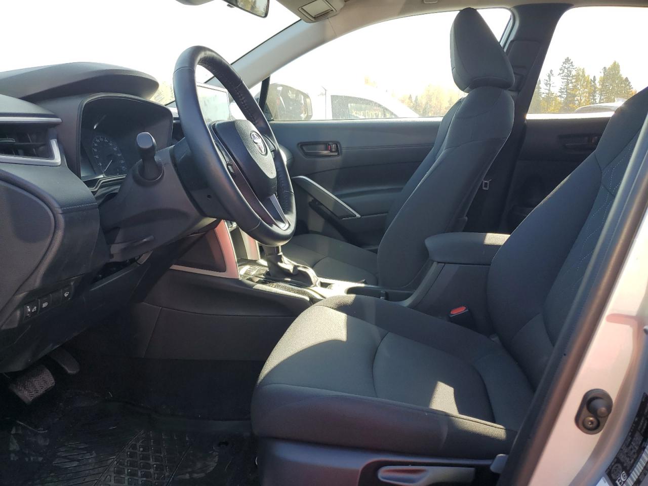 TOYOTA COROLLA CROSS LE