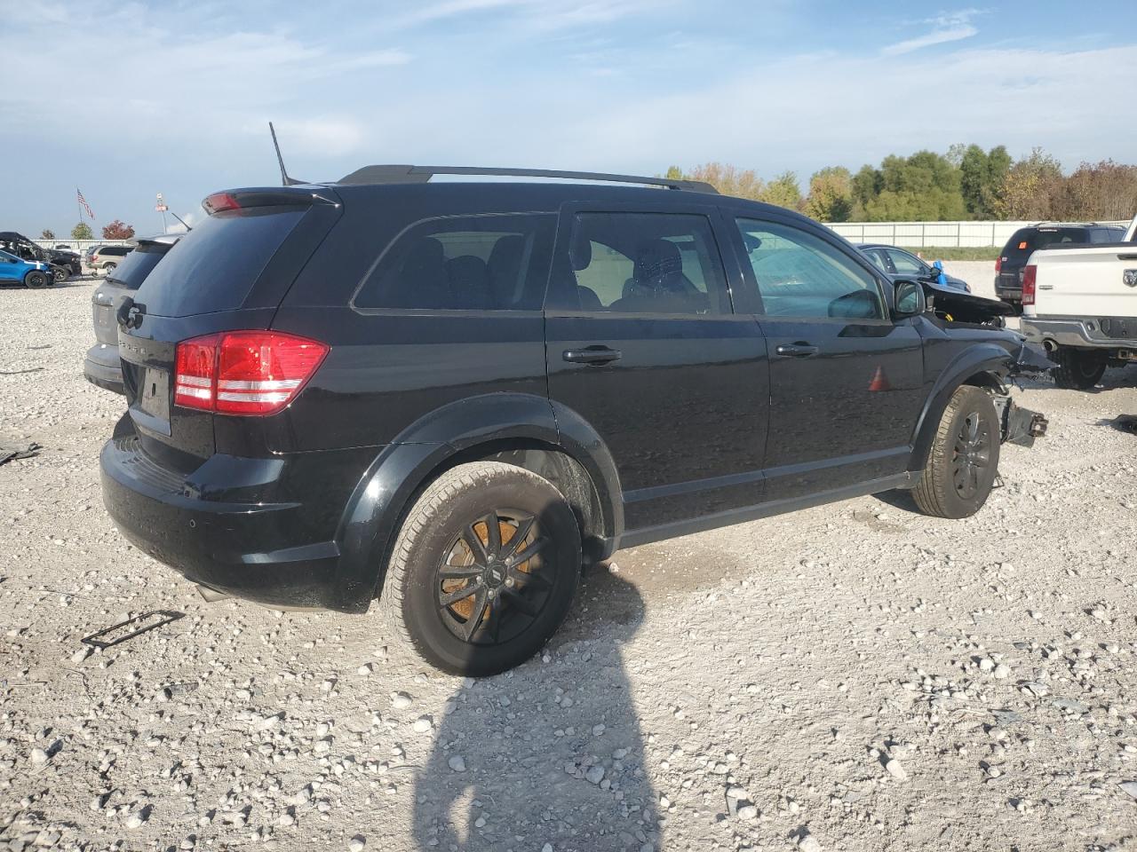 DODGE JOURNEY SE