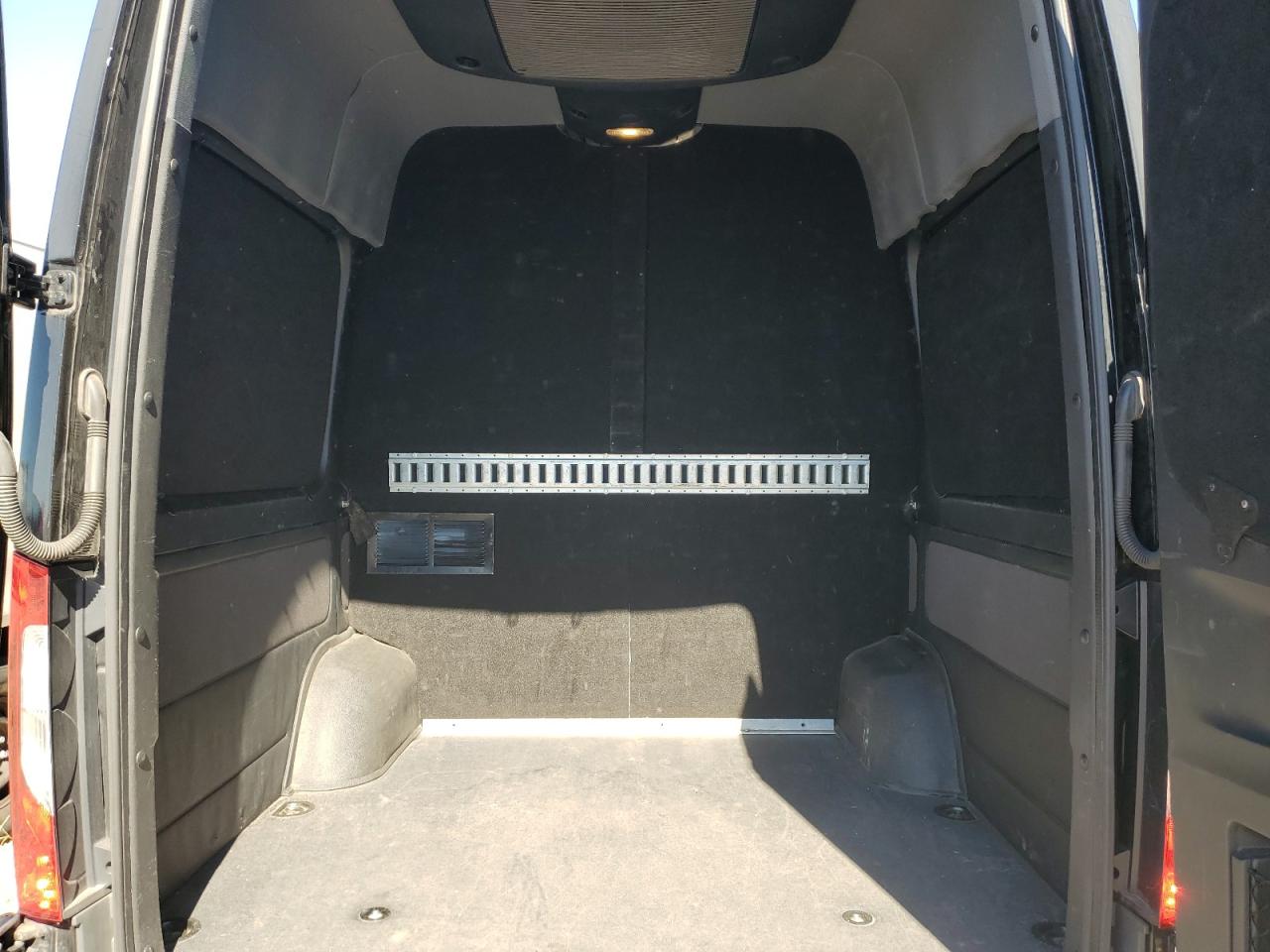 MERCEDES-BENZ SPRINTER 2500/3500