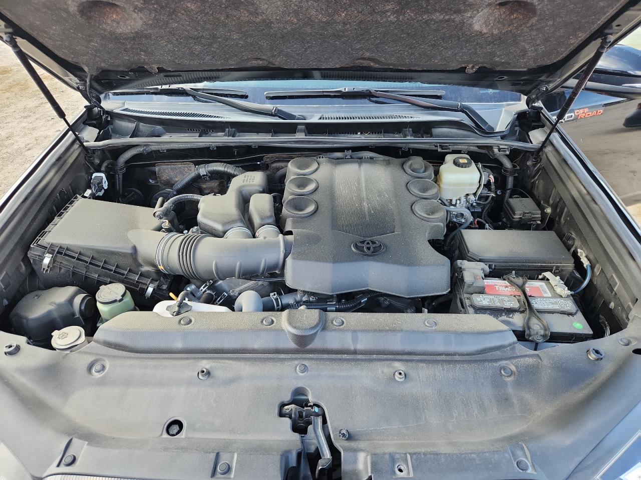 TOYOTA 4RUNNER SR5 PREMIUM