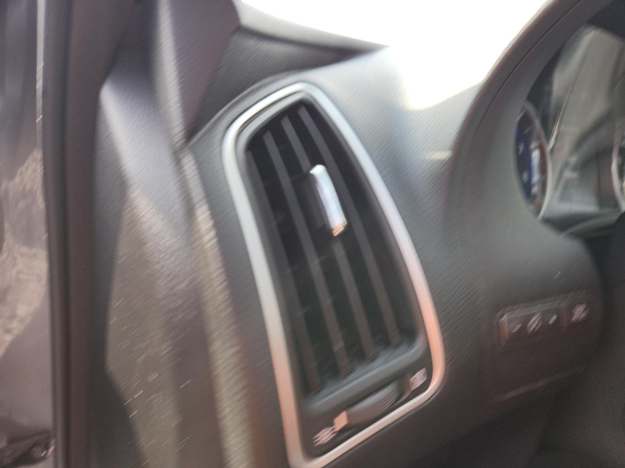 INFINITI Q50 PREMIUM