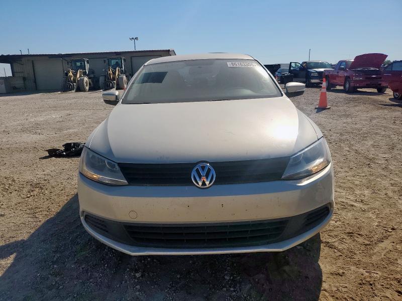 2011 VOLKSWAGEN JETTA SE - 3VWDZ7AJ5BM321360