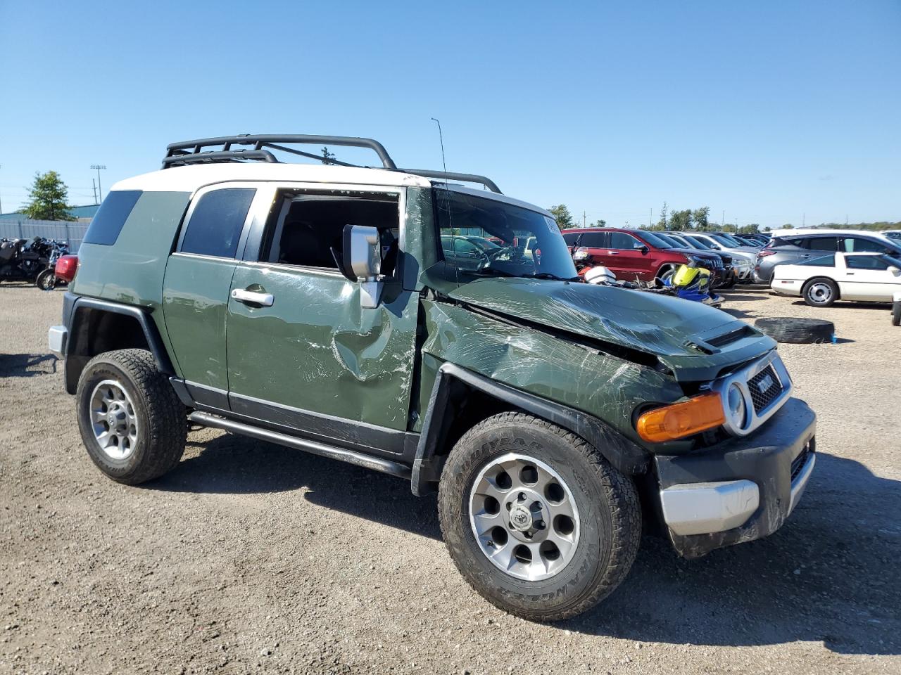 TOYOTA FJ CRUISER