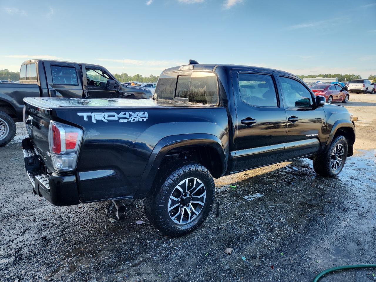 TOYOTA TACOMA DOUBLE CAB