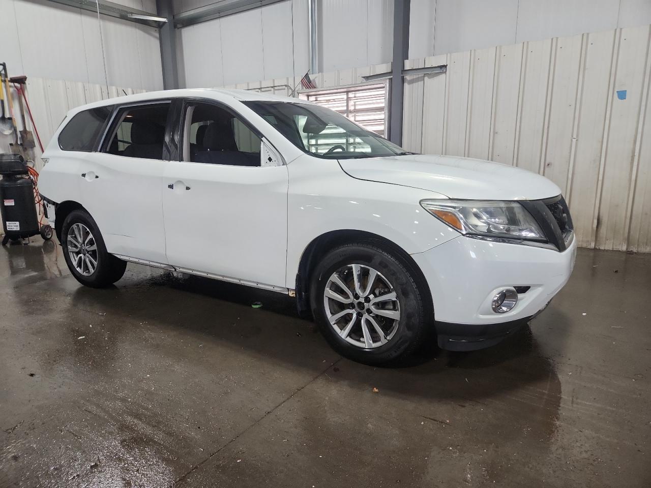NISSAN PATHFINDER S