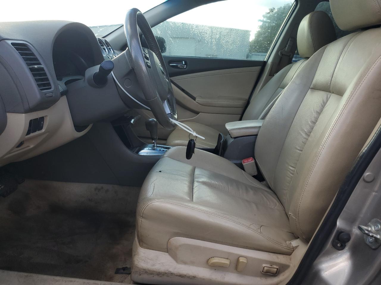 NISSAN ALTIMA BASE