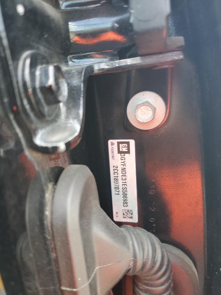 CADILLAC SRX PREMIUM COLLECTION