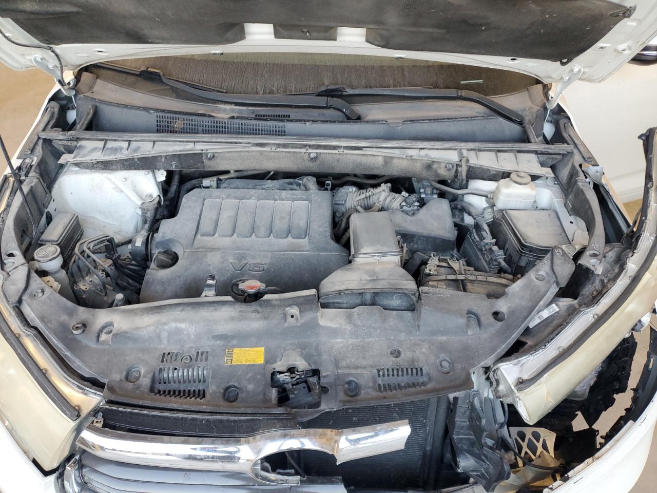 TOYOTA HIGHLANDER LIMITED