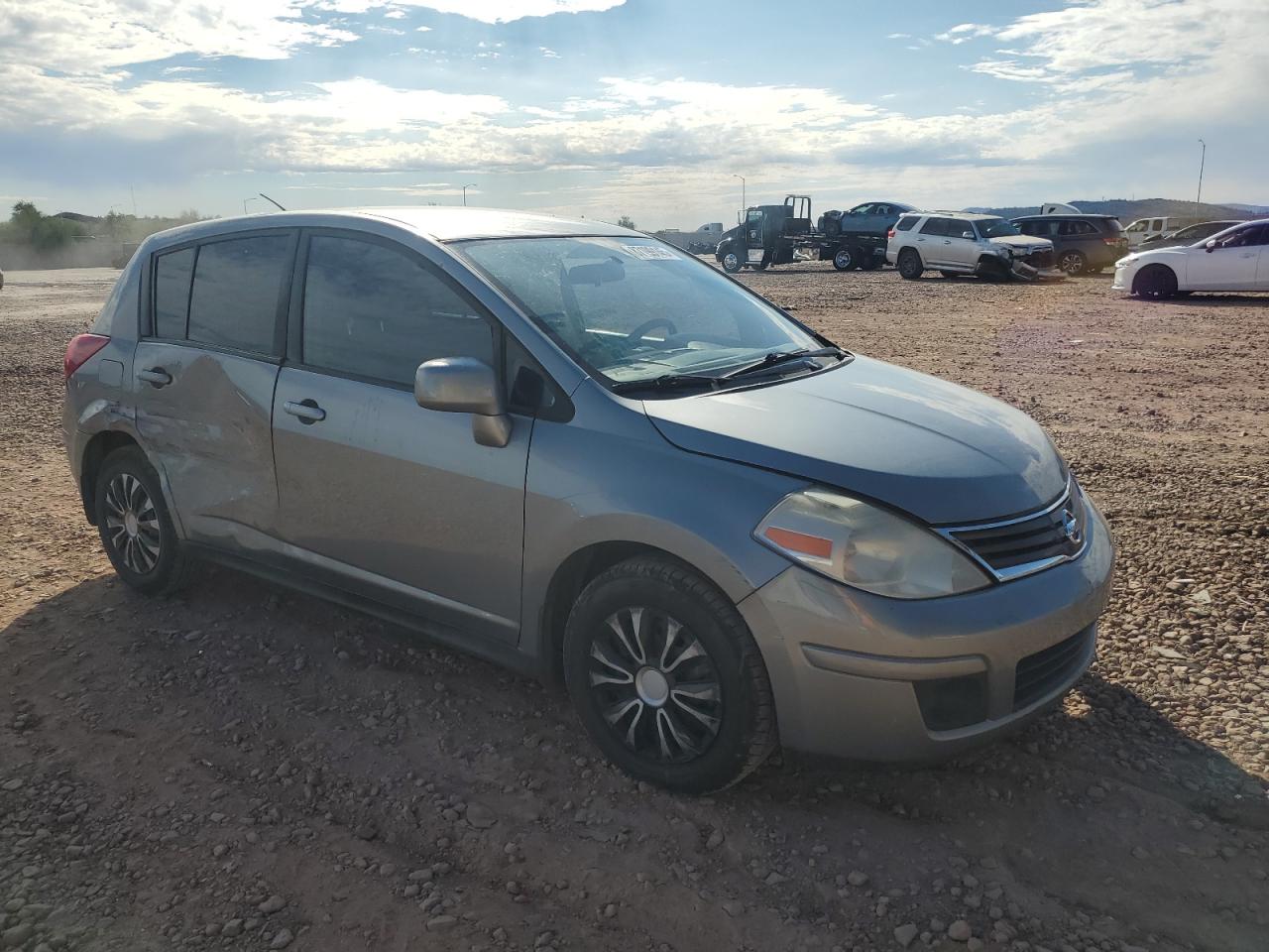 NISSAN VERSA S
