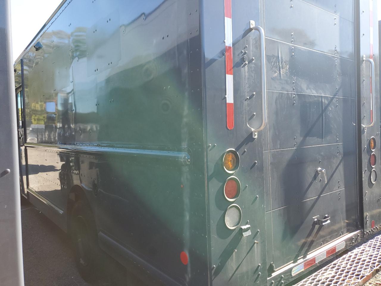 Lot #3304637938 2020 FREIGHTLINER CHASSIS M