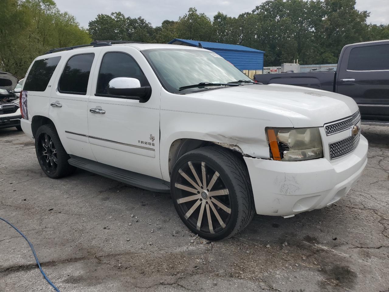 CHEVROLET TAHOE C1500 LTZ