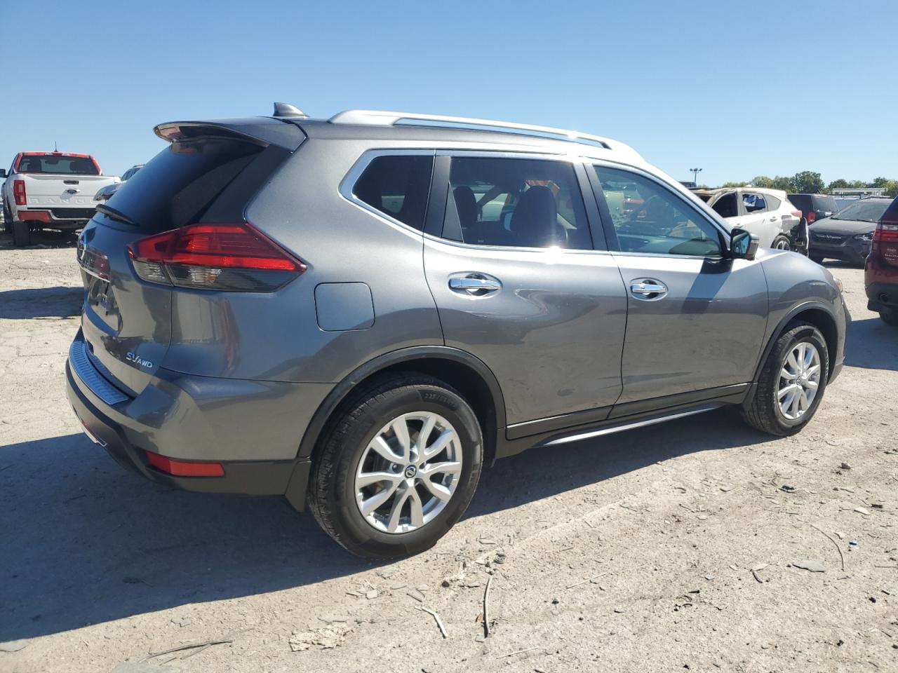 NISSAN ROGUE SV