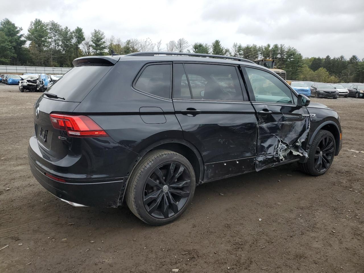 VOLKSWAGEN TIGUAN SE