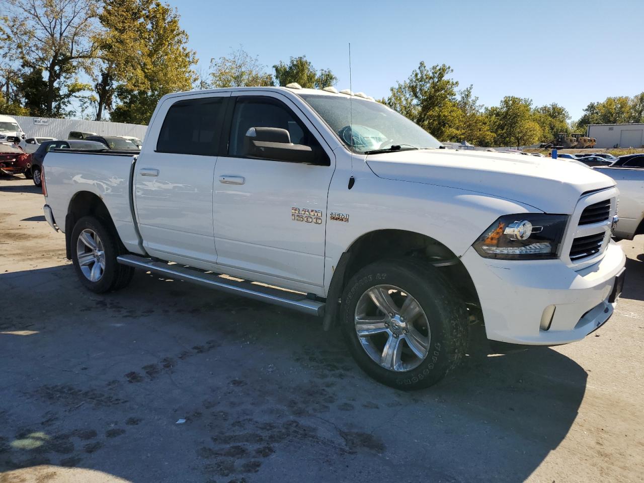 RAM 1500 SPORT
