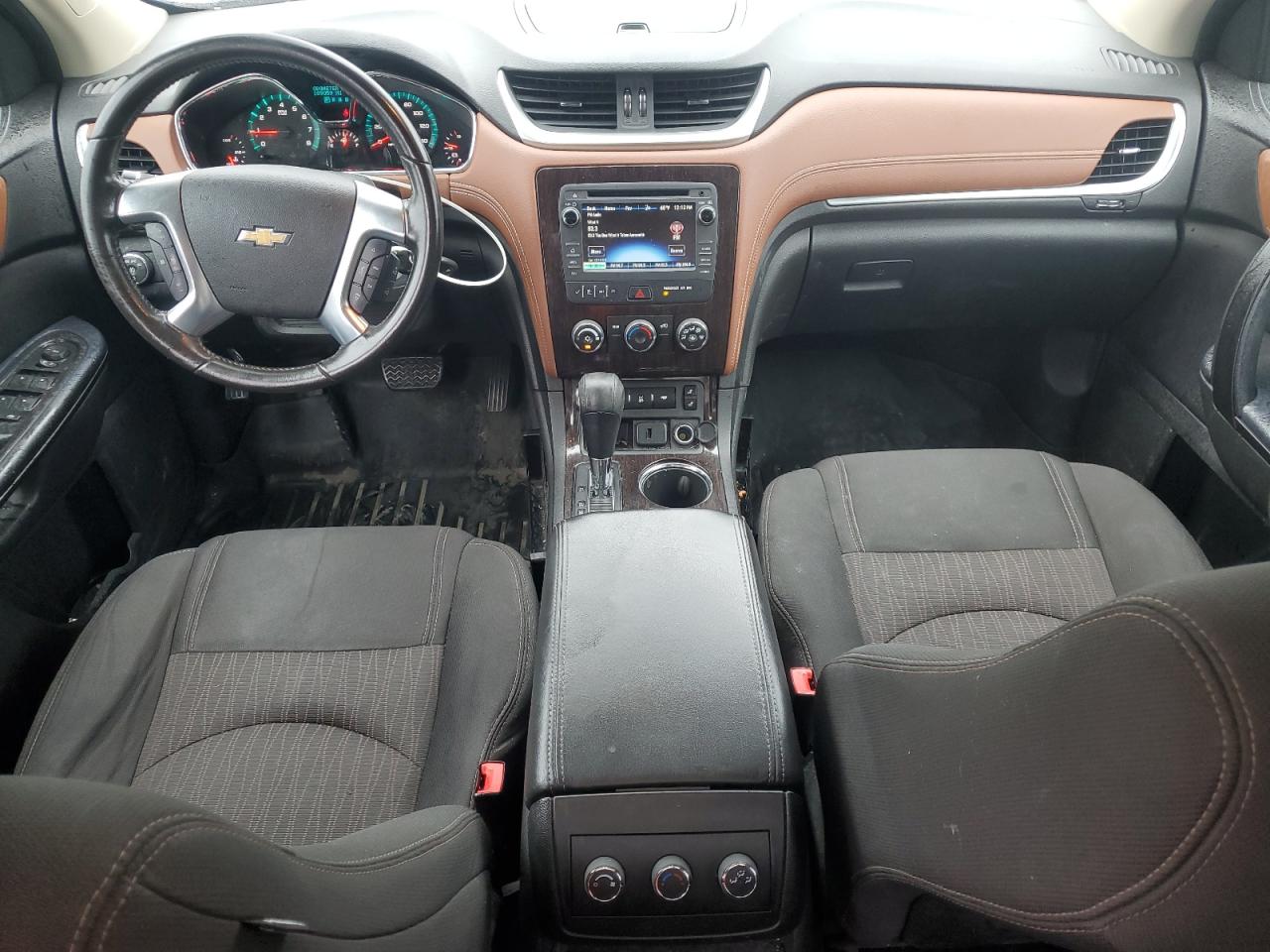 CHEVROLET TRAVERSE LT